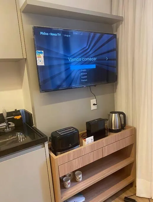 Estudio Amplo, Novo E Charmoso, 5 Min Da Oscar Freire Sao Paulo Apartment
